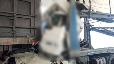Два водителя автовоза UzAuto Motors погибли в ДТП на трассе Бухара-Ургенч