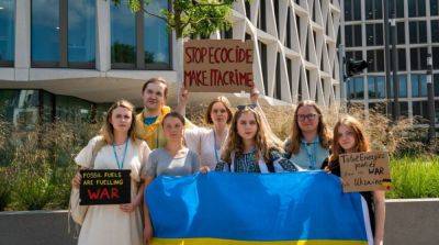 Грета Тунберг выступила в поддержку Украины под зданием ООН в Германии