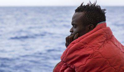 В Греции — траур по погибшим в море мигрантам. 79 человек утонули, сотни числятся пропавшими