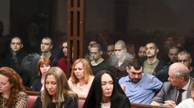 Россияне устроили показательное судилище над 22 "азовцами" – AP