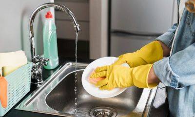 Чем заменить губку для мытья посуды: 5 доступных вариантов