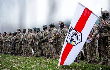 Военный эксперт: Для освобождения Беларуси достаточно 1000 бойцов полка Калиновского
