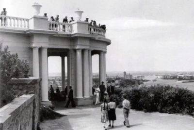 Киев в 1940-х годах – как выглядел бельведер над Днепром – архивные фото