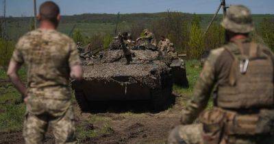 Силы обороны ликвидировали 590 российских оккупантов и 10 танков за сутки, — Генштаб