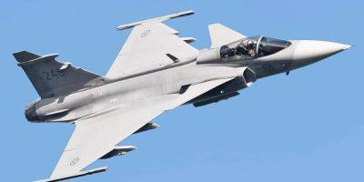 Швеция будет обучать украинских пилотов на истребителях Jas 39 Gripen