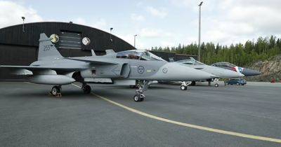 Швеция будет учить украинских летчиков на истребителях Gripen