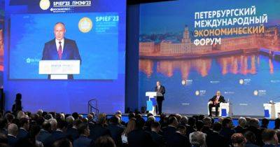 Новые партнеры, оборона от Запада и "трудный" год: Путин заявил о "процветании" России на ПМЭФ-2023
