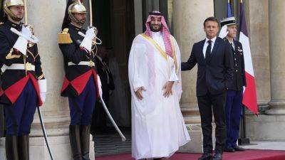 Тет-тет в Париже: президент Франции и наследный принц Саудовской Аравии провели переговоры