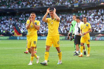 Забарный и Конопля отметились дебютными голами за сборную Украины