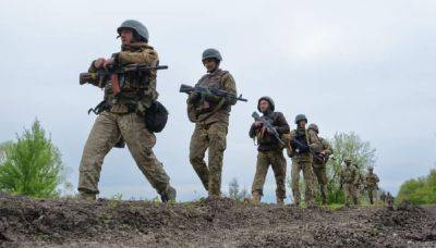 Война в Украине - как Россия скрывает потери среди военных и где идут бои