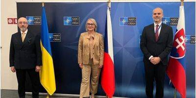 Важный шаг в сотрудничестве. Украина подписала декларацию с Чехией и Словакией о закупке и обслуживании БМП