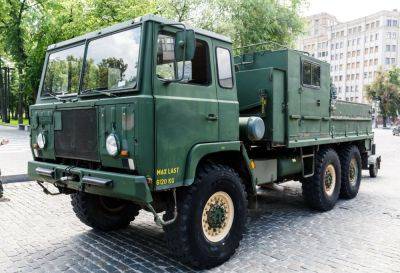 Харьковский Kraken получил грузовик, принадлежавший шведским военным (фото) - objectiv.tv - Украина