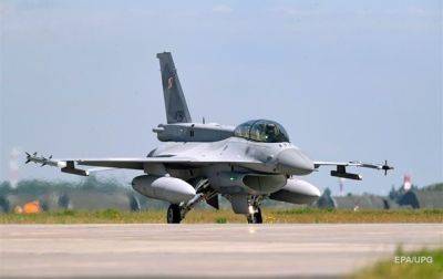 Производитель F-16 готов тренировать украинских пилотов