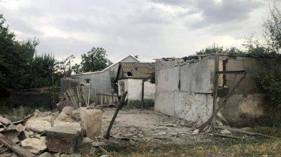 Россияне днем обстреляли Бериславский район Херсонской области: 3 человека ранены