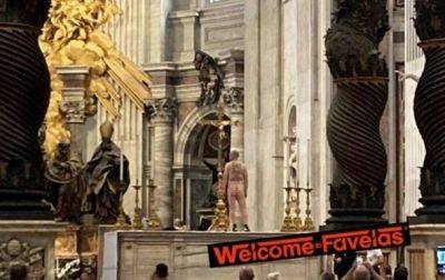 В Ватикане голый мужчина протестовал против войны в Украине