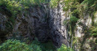 Ни конца, ни края. В гигантской пещере в Чехии поместился бы Эмпайр-стейт-Билдинг, и кое-что еще