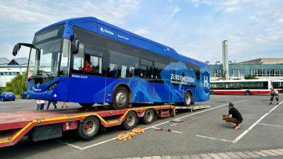 Прага получила первый в истории города водородный автобус