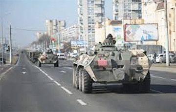 Колонны вооруженных сил РФ зафиксировали в Минске и Мозыре