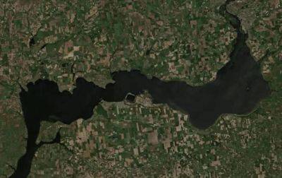 Появились свежие спутниковые фото Каховского водохранилища