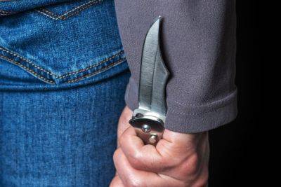 Жителя Бат-Яма пырнули ножом за отказ платить «ваад байт»