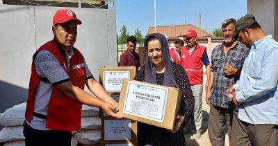Афганским беженцам переданы продукты питания