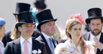 Принцесса Беатрис посетила с мужем Royal Ascot в стильном летнем платье (фото)