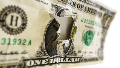 Нацбанк будет штрафовать банки и обменники за ограничение обмена изношенных банкнот иностранной валюты