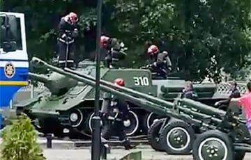 В Борисове горела самоходная артиллерийская установка