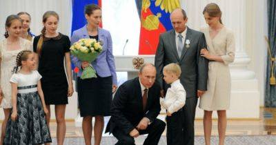 В РФ законодательно хотят оправдать депортацию детей из Украины, — британская разведка