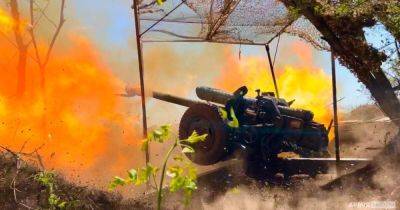 "Снайперка прошлого века": как бойцы ВСУ уничтожают оккупантов из пушки Д-30 (фото)