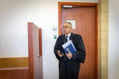 «Хадашот 13» сообщили о серьезном поражении прокуратуры на процессе Нетанияху