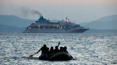 В Средиземном море сотни беженцев погибли при попытке достичь Греции