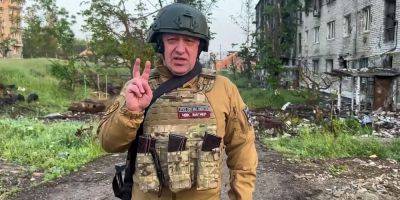 Боевики ЧВК Вагнера взяли под контроль военные объекты в Воронеже — Reuters
