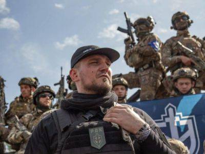 Российские добробаты призвали своих сторонников к действиям: Солдаты, разверните оружие на башни Кремля