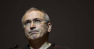 "Уникальная возможность": Ходорковский призвал россиян срочно вооружаться