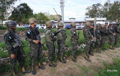 В двух городах Гондураса ввели комендантский час из-за войны банд