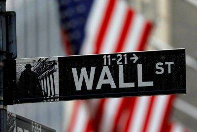 Уолл-стрит понизила рейтинг крупнейших лидеров фондового рынка