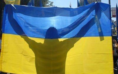 Опрос: Большинство украинцев готовы испытывать трудности для победы над РФ