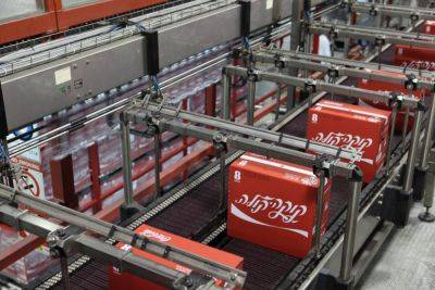 «Кока-Колу» оштрафуют на десятки миллионов за злоупотребление монопольным положением