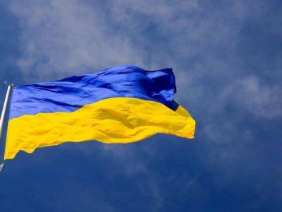 "Мы это сделали за полтора дня": ВСУ подняли украинский флаг на Курдюмовской дамбе - видео