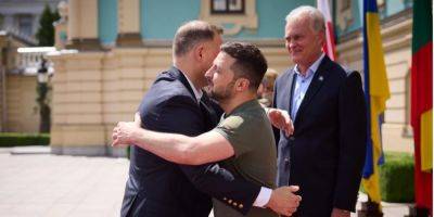 Зеленский обсудил с Дудой и Науседой нужды Украины на фронте и саммит НАТО