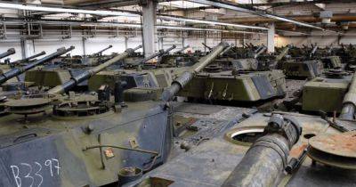 "Нарушение законодательства": Швейцария отклонила продажу 96 танков Leopard 1 для Украины - focus.ua - Украина - Швейцария - Италия - Голландия