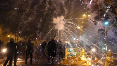 Нантер: вторая ночь беспорядков после убийства 17-летнего подростка полицейским