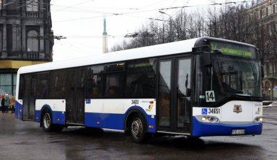 В Rīgas satiksme не хватает 83 водителей автобусов