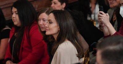 Анджелина Джоли призвала помогать Украине (фото)