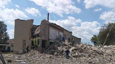 Россияне обстреляли школу в Донецкой области – двое погибших и шестеро раненых