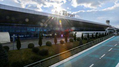 В аэропорту Кишинёва неизвестный открыл стрельбу, двое погибших