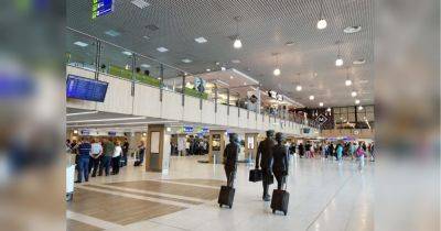 Пассажир из Турции открыл стрельбу в аэропорту Кишинева: есть жертвы (видео)