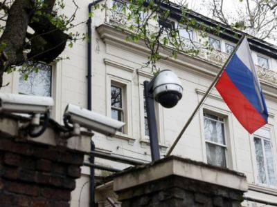 Румыния уточнила подробности высылки 40 российских дипломатов из Бухареста