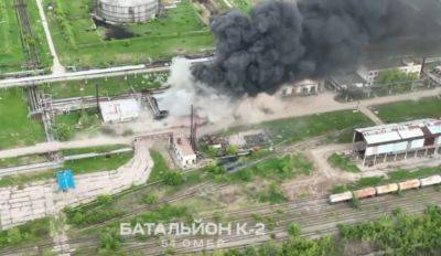 Украинские воины показали, как уничтожили вражеские минометы на территории Лисичанского НПЗ